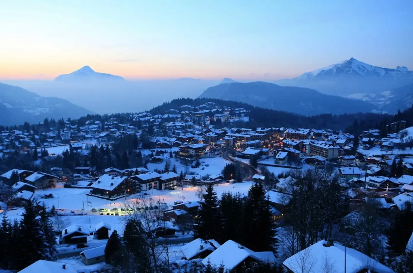 Carroz Araches Hiver Les Flocons Verts ***