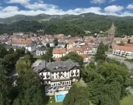 Vue Aérienne Grand Hotel Munster VILLAGE VACANCES MUNSTER - PARC RÉGIONAL DES VOSGES DU NORD - ALSACE