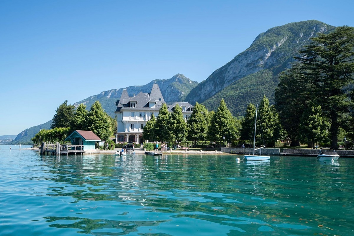 Séjours bleus au bord du lac d’Annecy