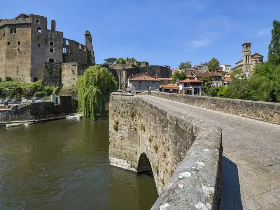 Séjour rando à la découverte de la cité médiévale de Clisson