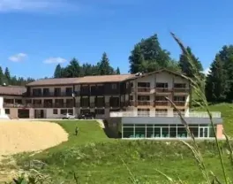 VILLAGE VACANCES LES ROUSSES JURA