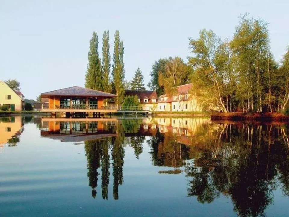 Un été indien au Village Vacances de Sainte-Montaine