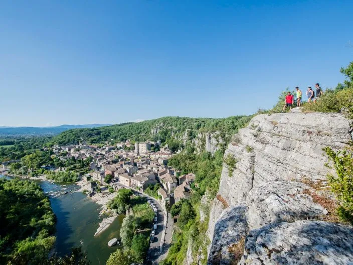 Où aller au soleil en avril avec Ternélia ?