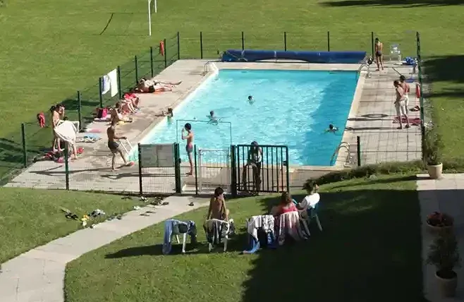 Piscine Vue De La Terrasse l’Isle d’Aulps