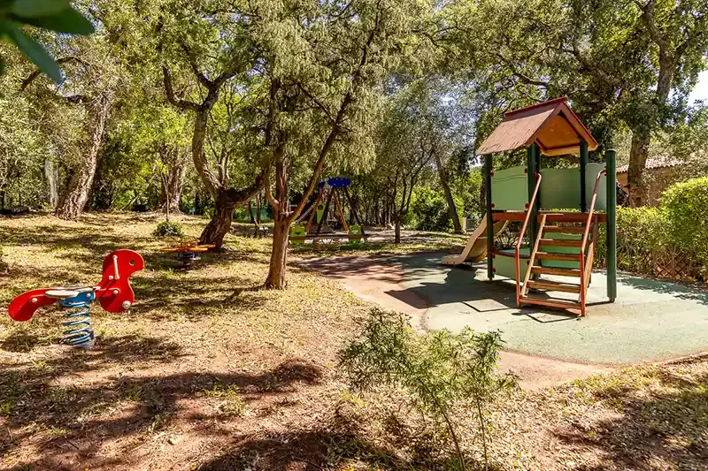 Web Les Genevriers 030 Saint Raphael