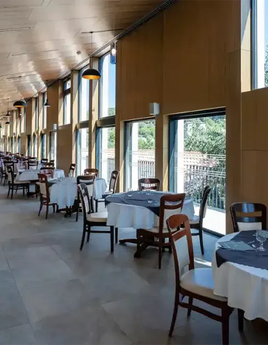 PROFITEZ DES PLAISIRS DE LA TABLE PENDANT VOS VACANCES