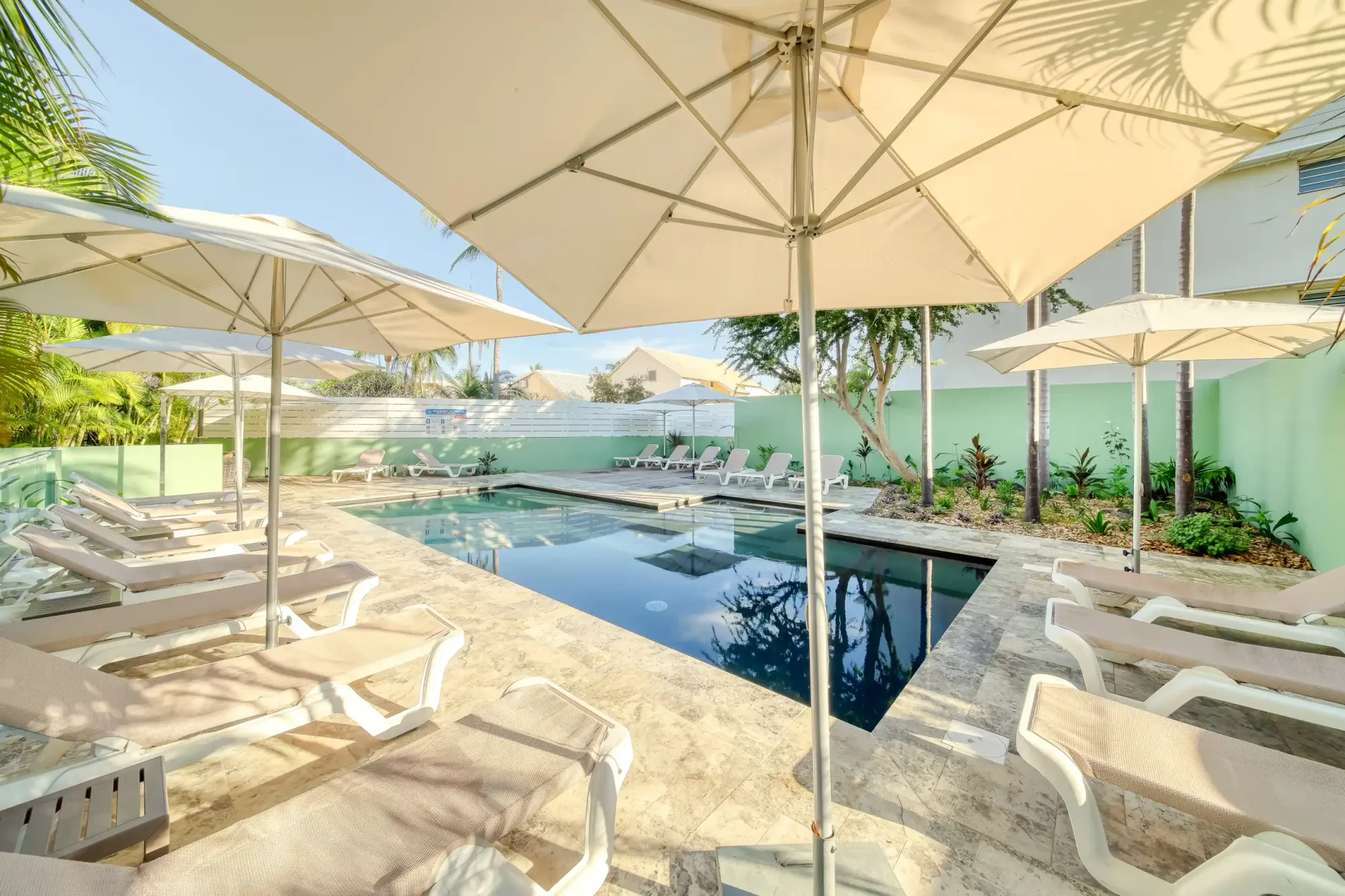 TAH 230822 NewTropicAppartHotel YAH 044