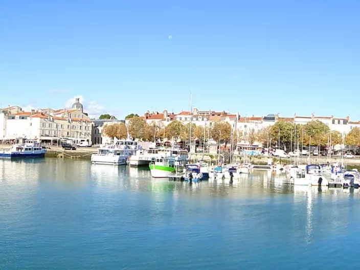 Bienvenue aux Beaupins ***