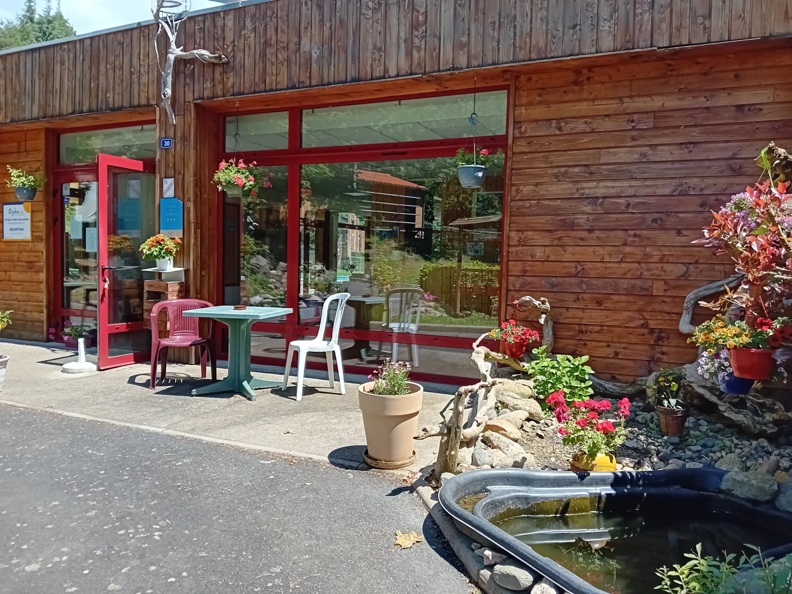 Vorey VV *** accueil