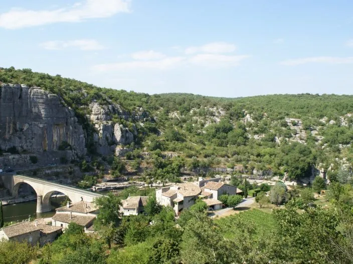 Sur les chemins de Saint-Jacques-de-Compostelle