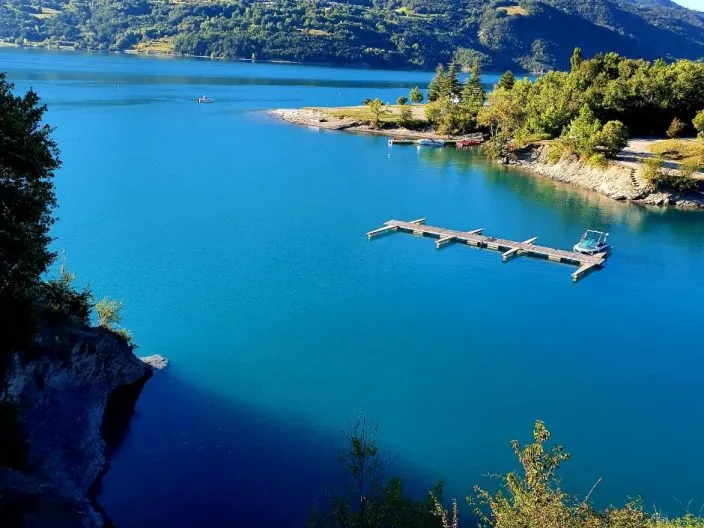 Activités incontournables au Lac de Serre-Ponçon