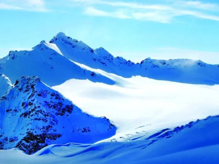 Guides pratiques par massif : où partir à la montagne en hiver ?